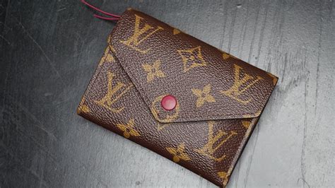 louis vuitton victorine wallet price